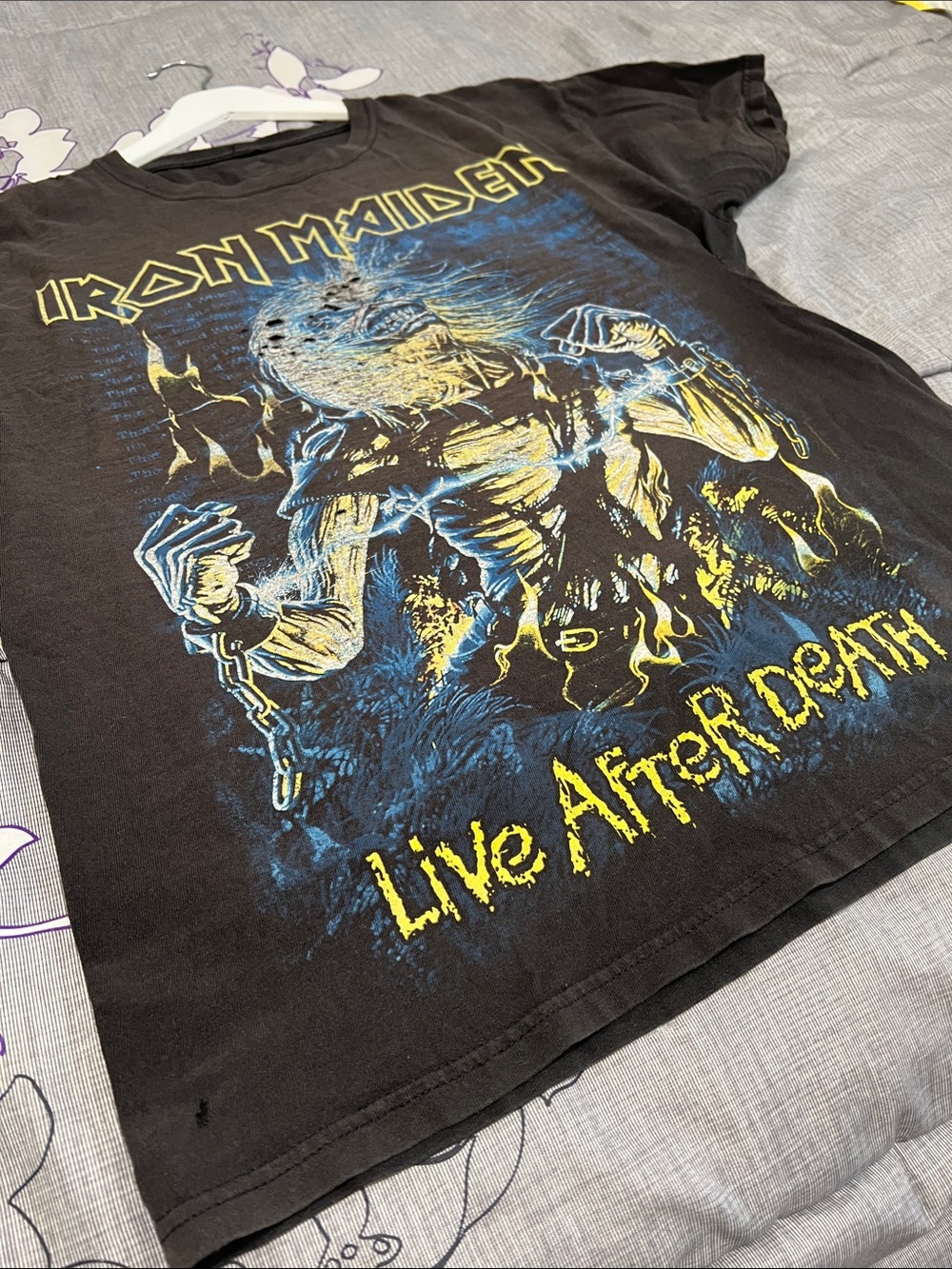 Hanes Iron Maiden- Live After Death Perfectly Distressed Graphic Tee - Picture 4 of 12